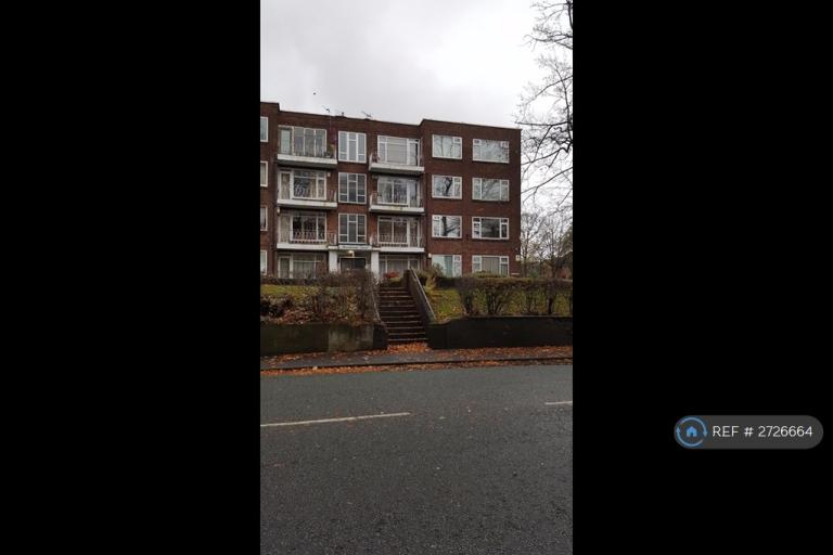 2 bedroom flat in Brooklands Court, Manchester, M8 (2 bed) (#2726664)