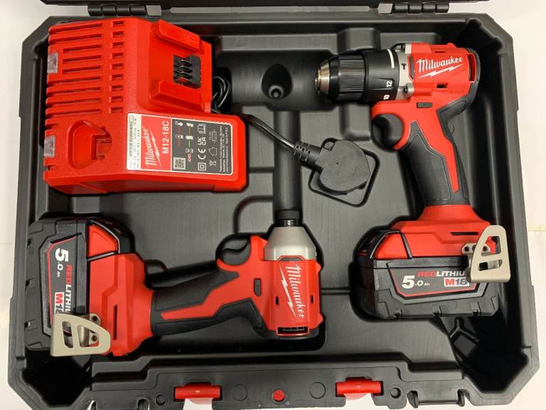 MILWAUKEE M18BLCPP2A-502C Drill & Impact Driver Set