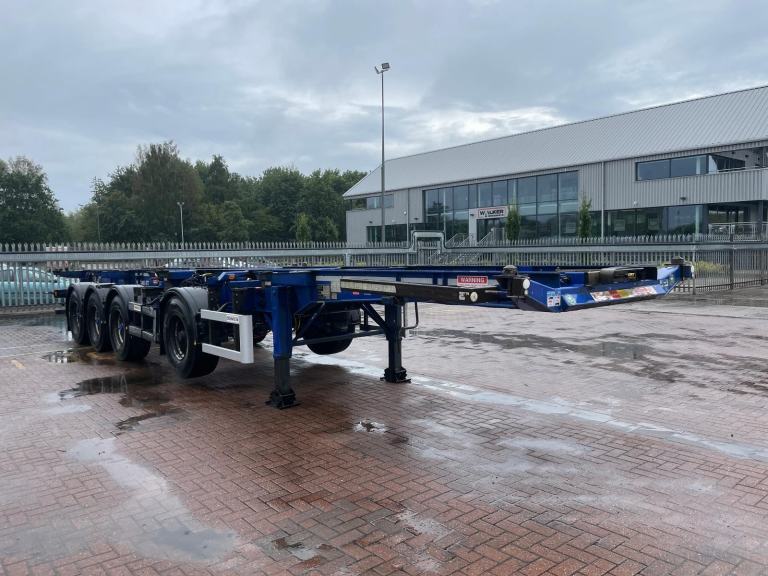 DENNISON MULTI PURPOSE SPLITTER SKELETAL TRAILERS - 2016 - C422857/C422858
