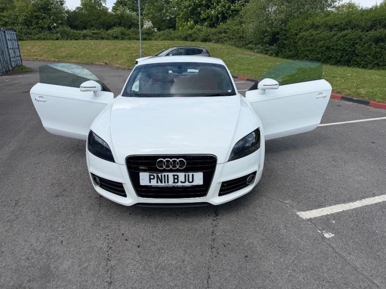 Audi, TT, Coupe, 2011, Semi-Auto, 1984 (cc), 2 doors