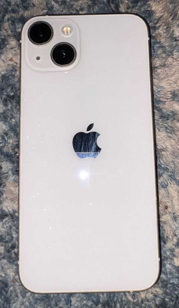 Apple iPhone 13 in Starlight (128GB)- Used but Excellent Condition 