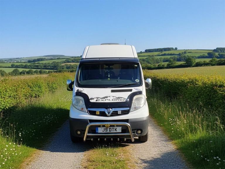 2006 Vauxhall Vivaro Camper