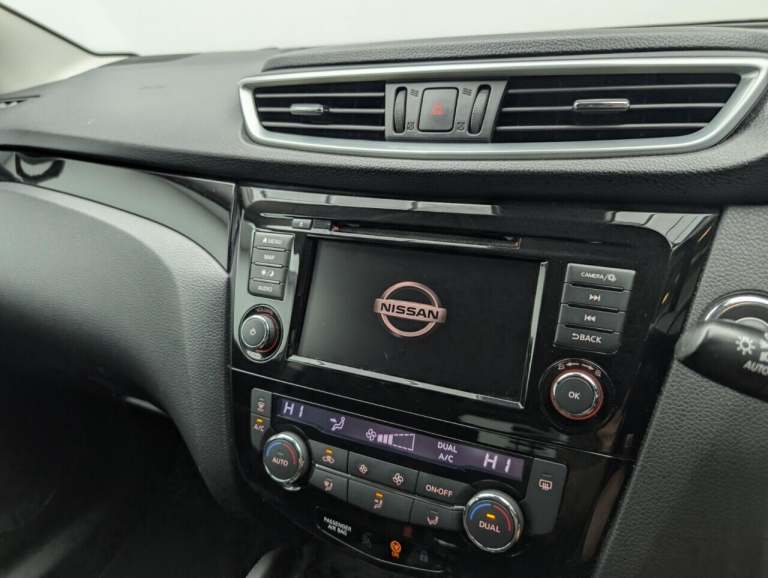 2020 Nissan Qashqai 1.3 DIG-T N-Connecta SUV 5dr Petrol Manual Euro 6 (s/s) (160 ps) REAR VIEW  H...