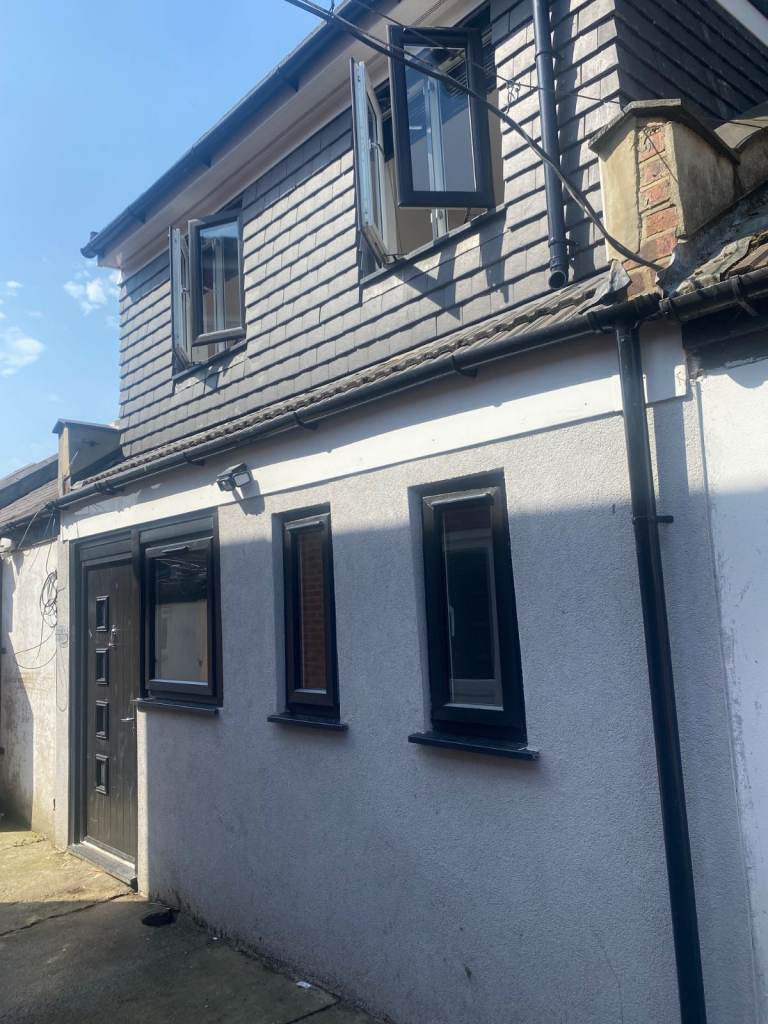 2 Bedroom Flat to rent ilford ig1 off ilford lane 