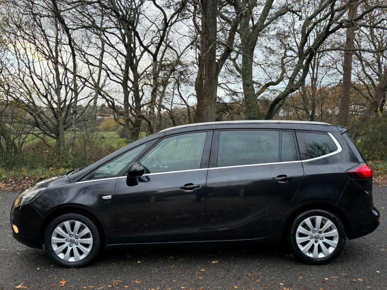2014 Vauxhall Zafira Tourer Tech Line T Mpv Petrol Manual