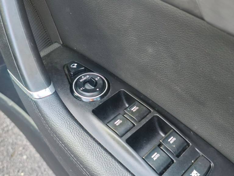 2017 Hyundai i40 1.7 CRDi Blue Drive Premium 5dr ESTATE DIESEL Manual