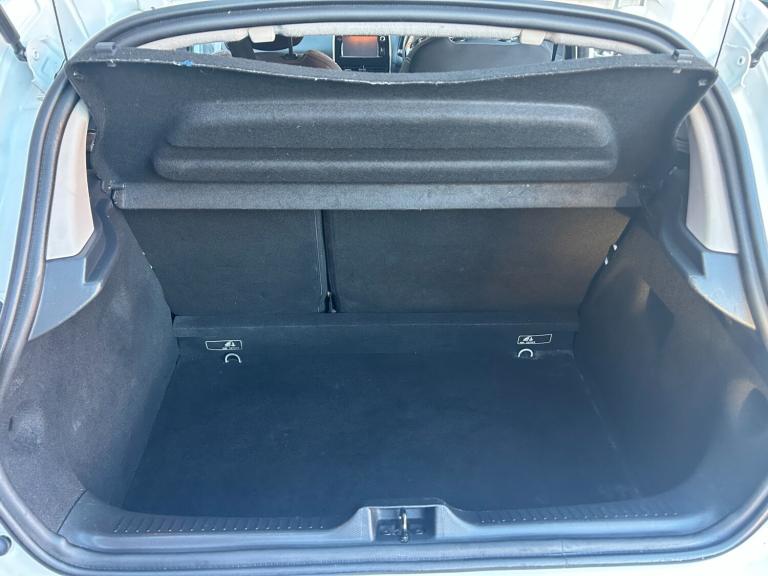 2015 Renault Clio 0.9 TCE 90 Dynamique S MediaNav Energy 5dr HATCHBACK Petrol Manual