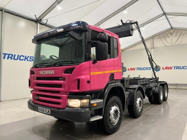 Scania P340 8x4 Rest Cab Hookloader Manual