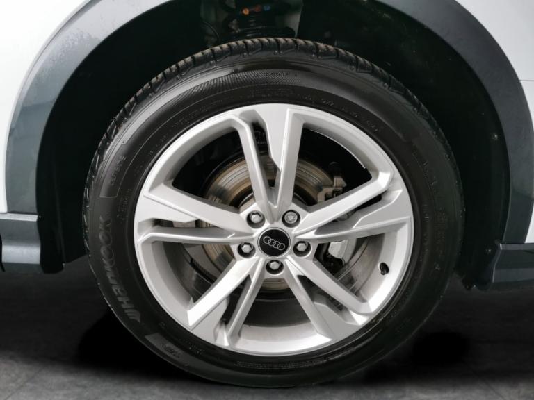 2024 Audi Q3 35 TDI S Line 5dr S Tronic [Leather] ESTATE DIESEL Automatic