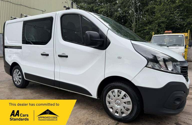 2018 Renault Trafic SL27 dCi 120 Business Crew Van WINDOW VAN DIESEL Manual