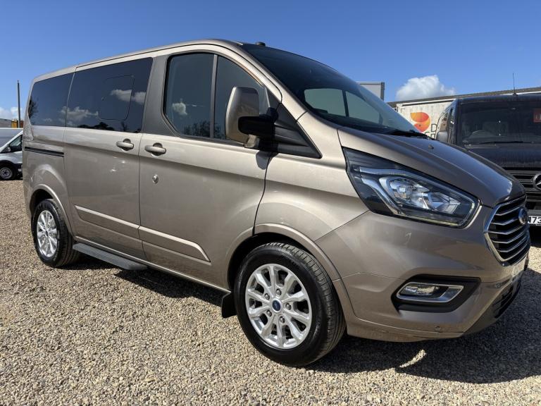 FORD TOURNEO CUSTOM WHEELCHAIR ACCESSIBLE VEHICLE WAV 2.0 310 EcoBlue Titanium