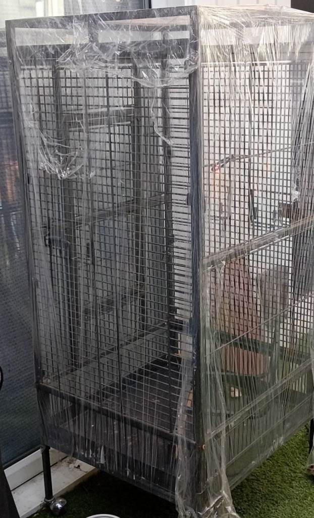 Large bird parrot cage