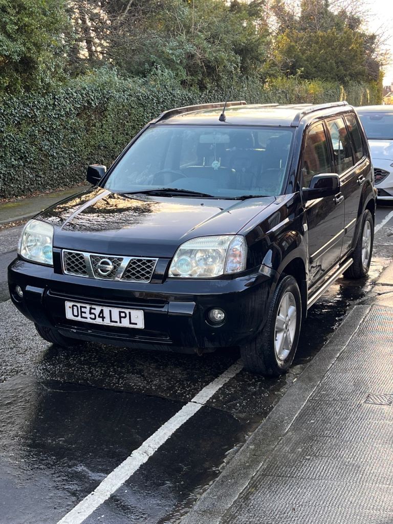 Nissan X-TRAIL For Sale