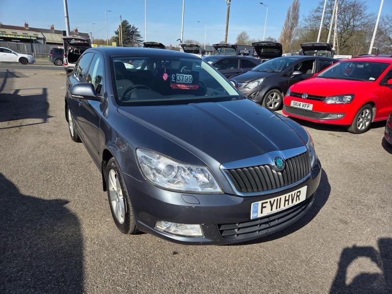 2011 Skoda Octavia 1.8 TSI Elegance Euro 5 5dr HATCHBACK Petrol Manual