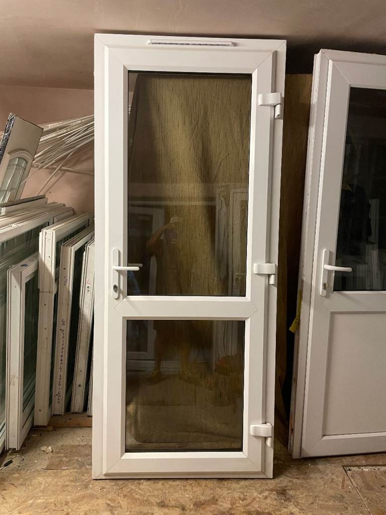 UPVC DOOR 212.5 x 89.5 cm - BEAUTIFUL UPVC DOUBLE GLAZED DOOR - OPENS OUTWARDS (REF: DX30)