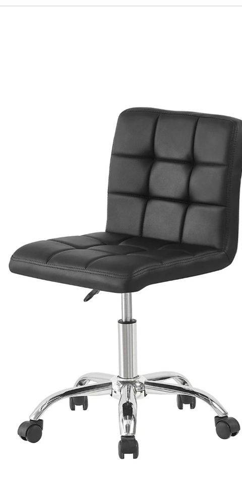Office desk chair 