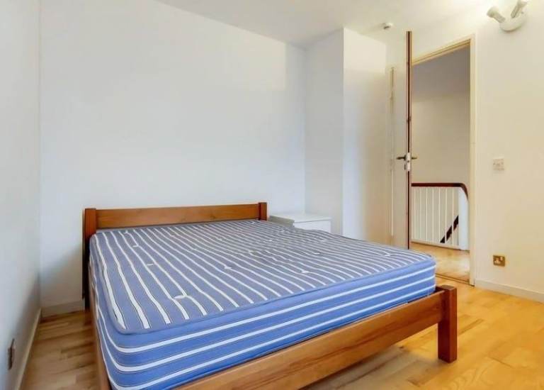 🏠 Modern Double Room | SE16 Surrey Quays | Excellent Transport Links ✨