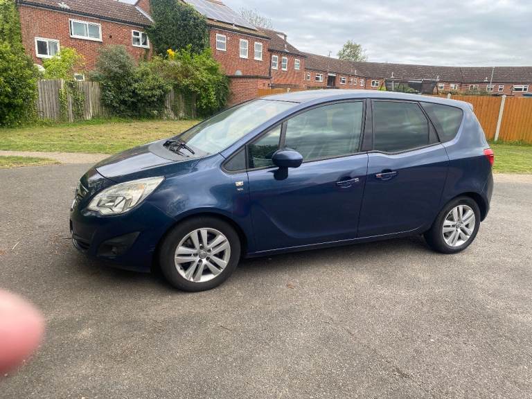 2011 VAUXHALL MERIVA 1.7 CDTI DIESEL LONG MOT, CHEAP TAX.
