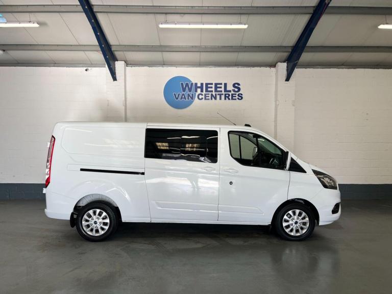 2023 Ford Transit Custom 2.0 320 EcoBlue Limited Crew Van Auto L2 H1 Euro 6 5dr Combi Van Diesel ...