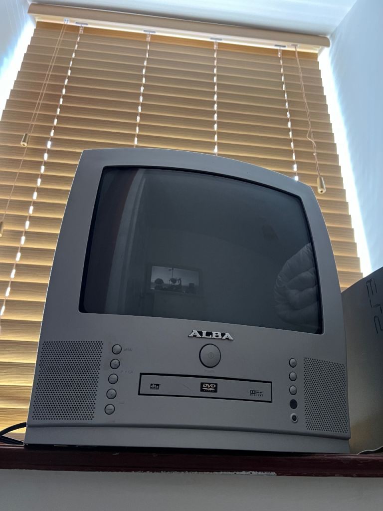 ALBA CRT TV 14” - DVD COMBI WORKS 