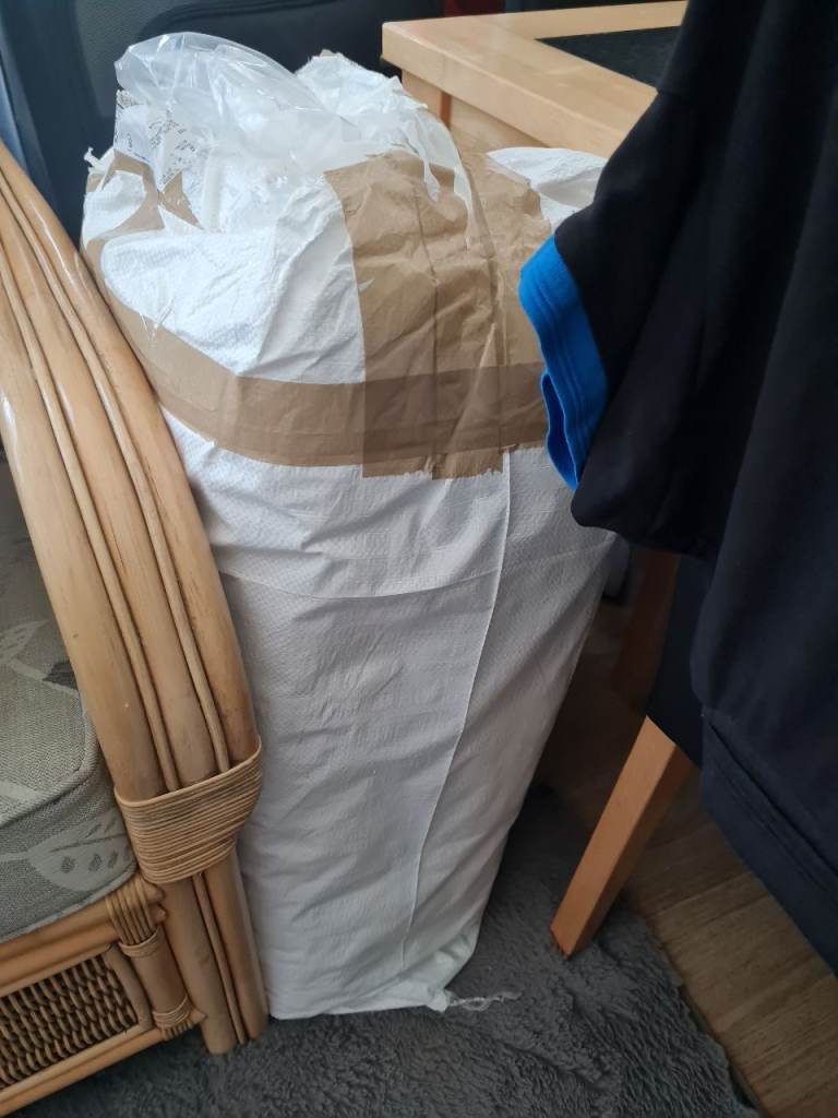 Teabag shredded bedding