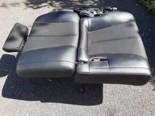 PAIR OF NISSAN ELGRAND E51 3RD THIRD ROW SEAT SEATS BLACK RIDER HIGHWAY STAR HALF LEATHER NE51 