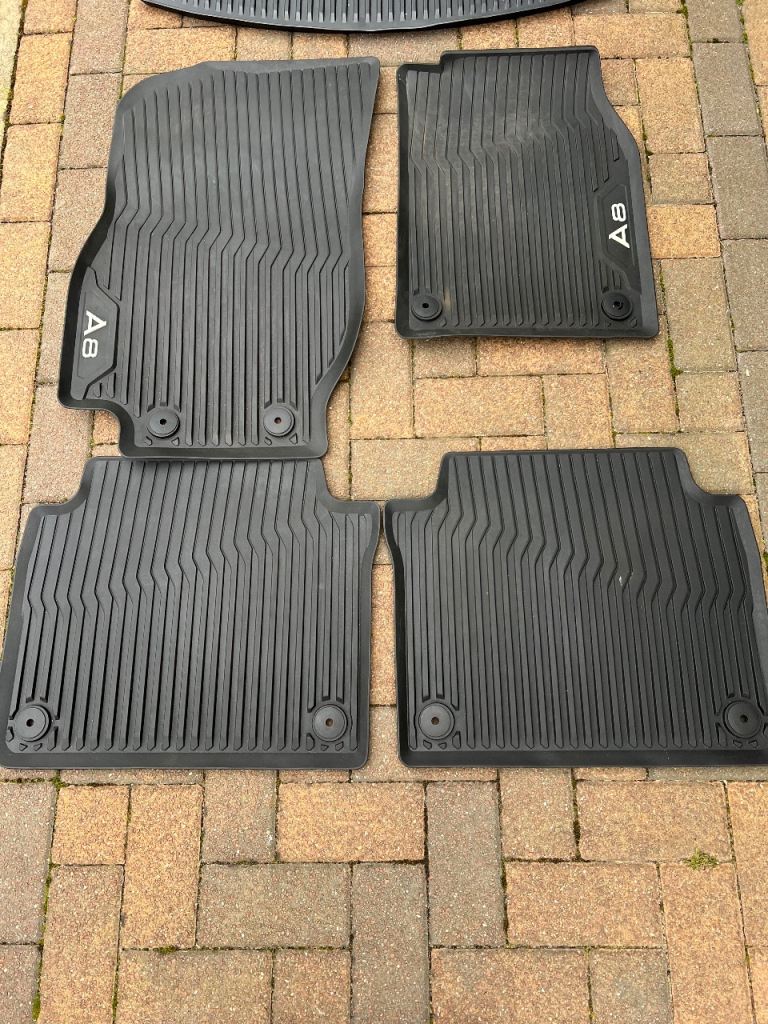 Audi A8, genuine rubber Mats