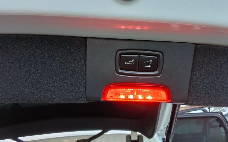  Porsche Cayenne 4.8T V8 Turbo SUV 5dr Petrol TiptronicS 4WD Euro 5 (s/s) (500 ps) Petrol Automatic