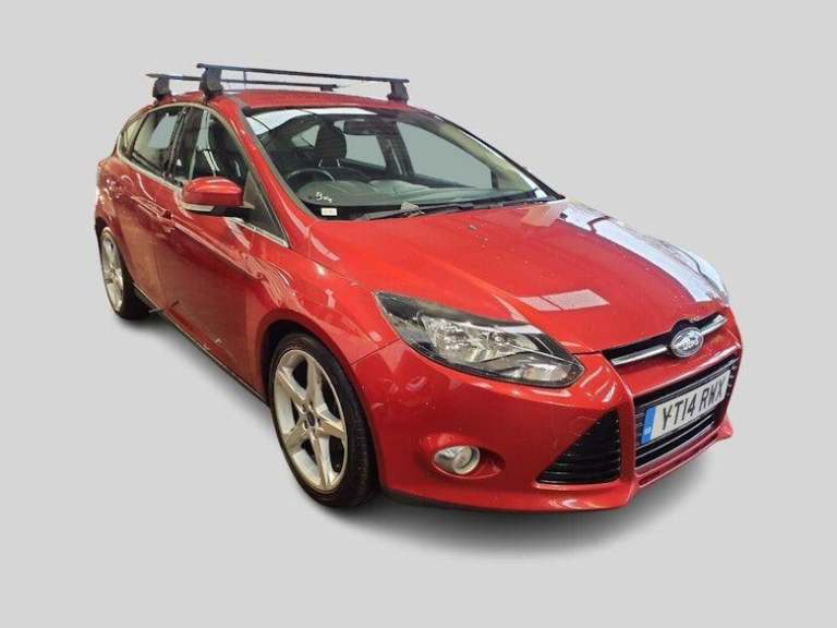 2014 Ford Focus 1.6 TDCi 115 Titanium Navigator 5dr HATCHBACK DIESEL Manual