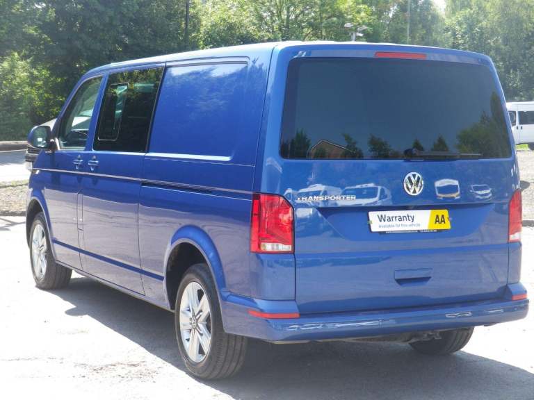 VOLKSWAGEN TRANSPORTER T32 2.0 TDI 150 Highline LWB KOMBI 2024