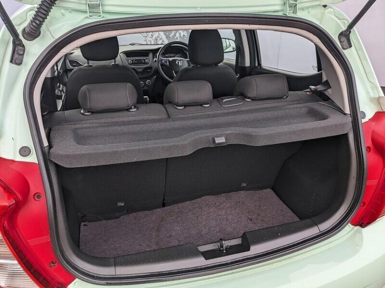 2017 Vauxhall Viva i SE Hatchback Petrol Manual