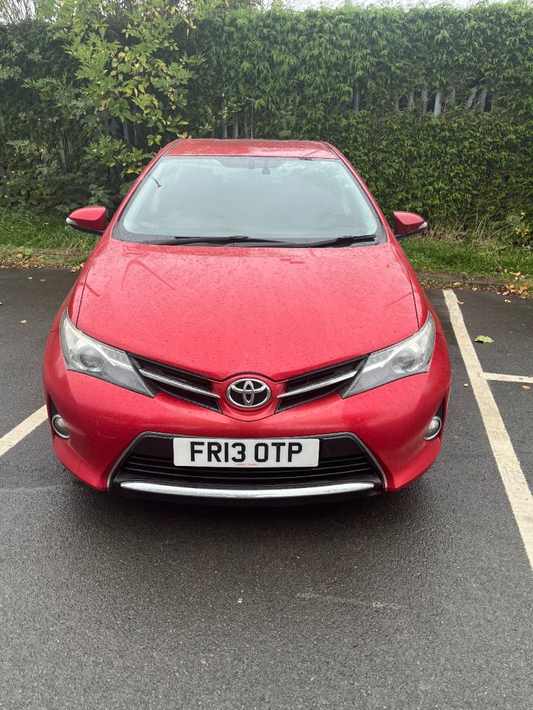 Toyota, AURIS, Hatchback, 2013, Manual, 1364 (cc), 5 doors