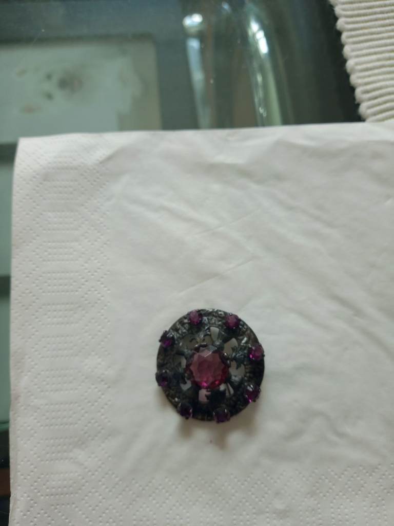 Brooch