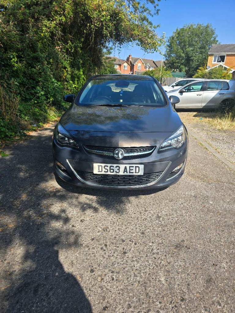 Vauxhall, ASTRA, Hatchback, 2013, Manual, 1598 (cc), 5 doors