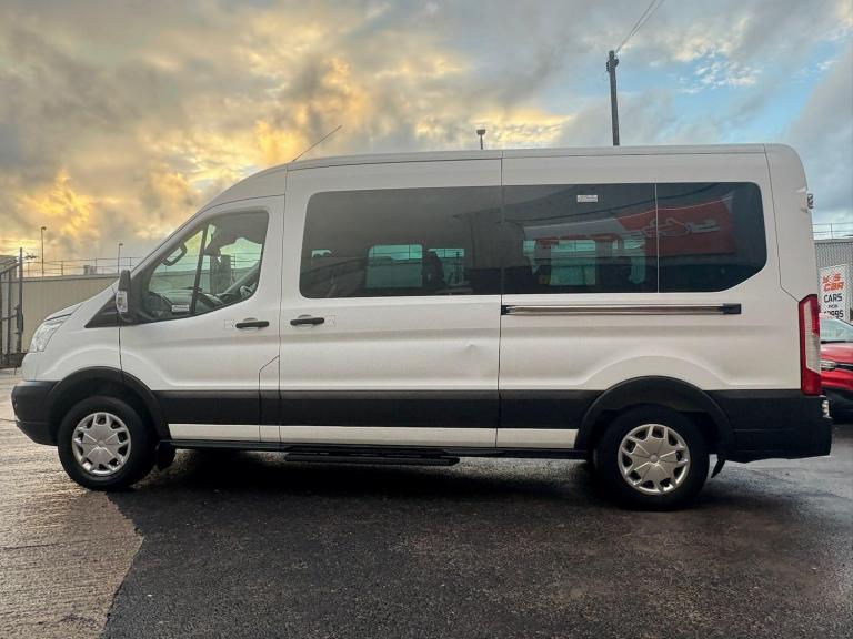 2017 Ford Transit 2.2 TDCi 125ps H2 15 Seater Trend NA DIESEL Manual