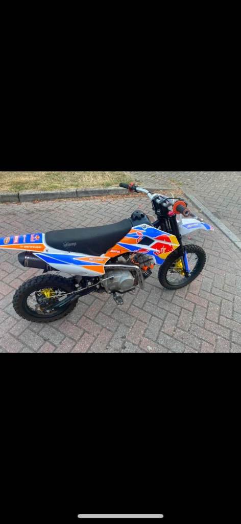Thumpstar pit bike 125