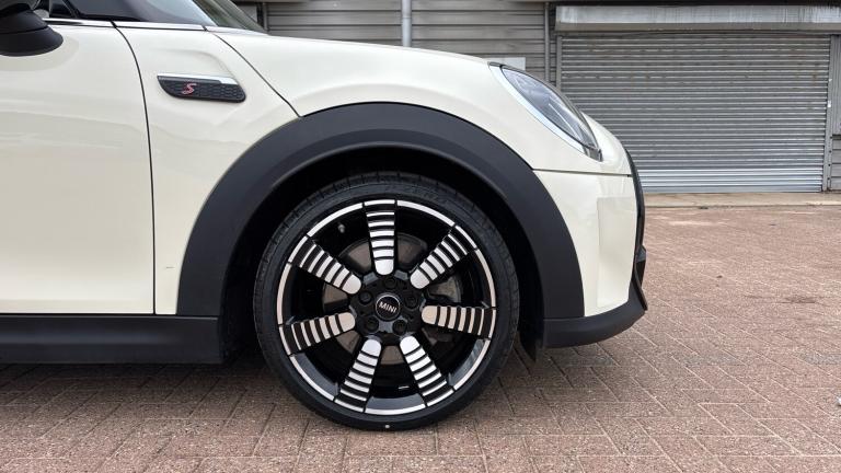 2022 MINI Hatch 2.0 Cooper S Exclusive 3dr Auto Petrol Hatchback Hatchback Petrol Automatic