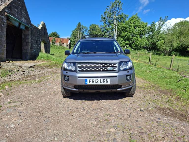 Land Rover, FREELANDER, Estate, 2012, Manual, 2179 (cc), 5 doors