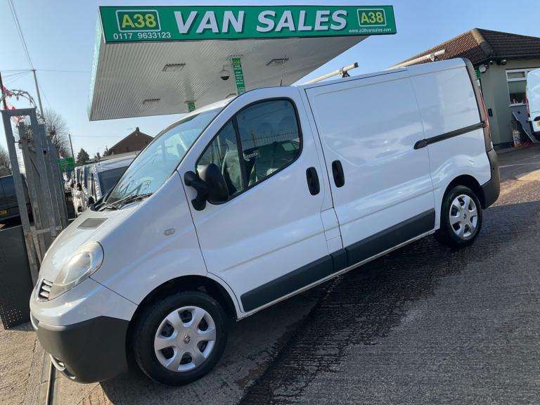 2013 Renault Trafic SL29 2.0 DCI 115 BHP PANEL VAN NO VAT PANEL VAN Diesel Manual