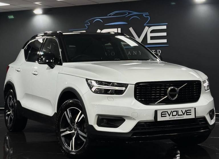 2020 70 VOLVO XC40 2.0 D3 R-DESIGN SUV 5DR DIESEL AUTO AWD EURO 6 (S/S) (150 PS)