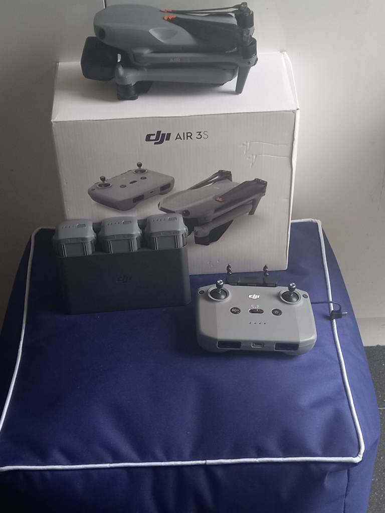 Dji air 3s drone