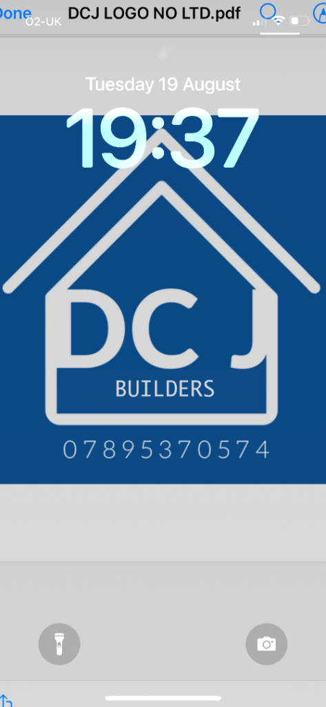 Bricklayer/ builder