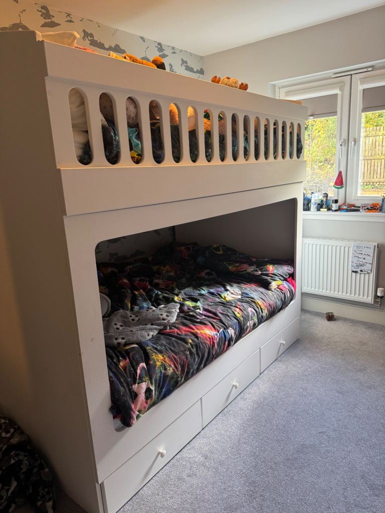 Small double bunk beds 