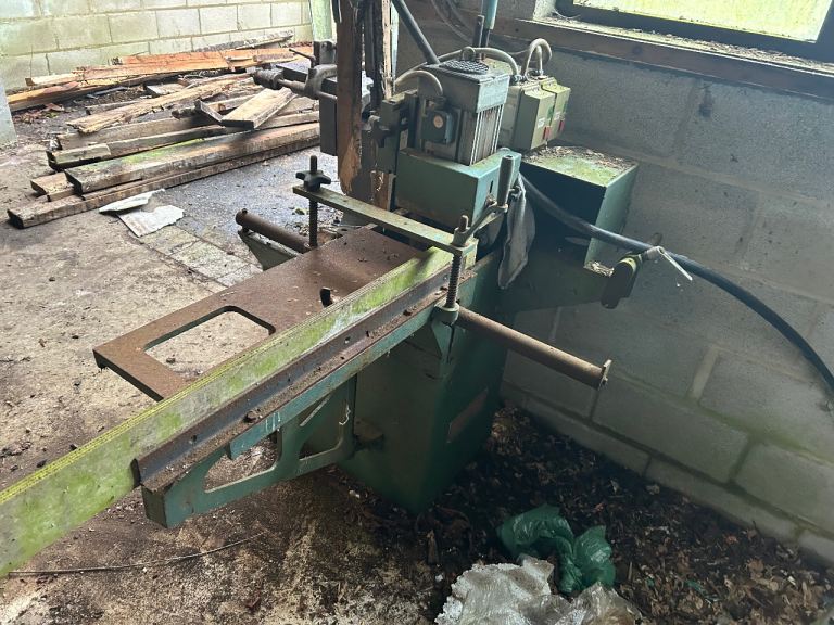 Woodworking machine