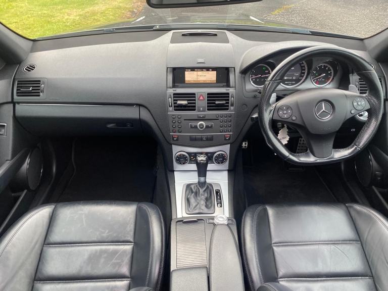 2010 Mercedes-Benz C63 AMG AUTO
