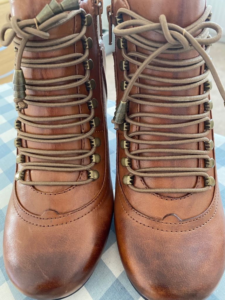 Hush Puppies Leather Ankle Boots – Brown, Good Condition