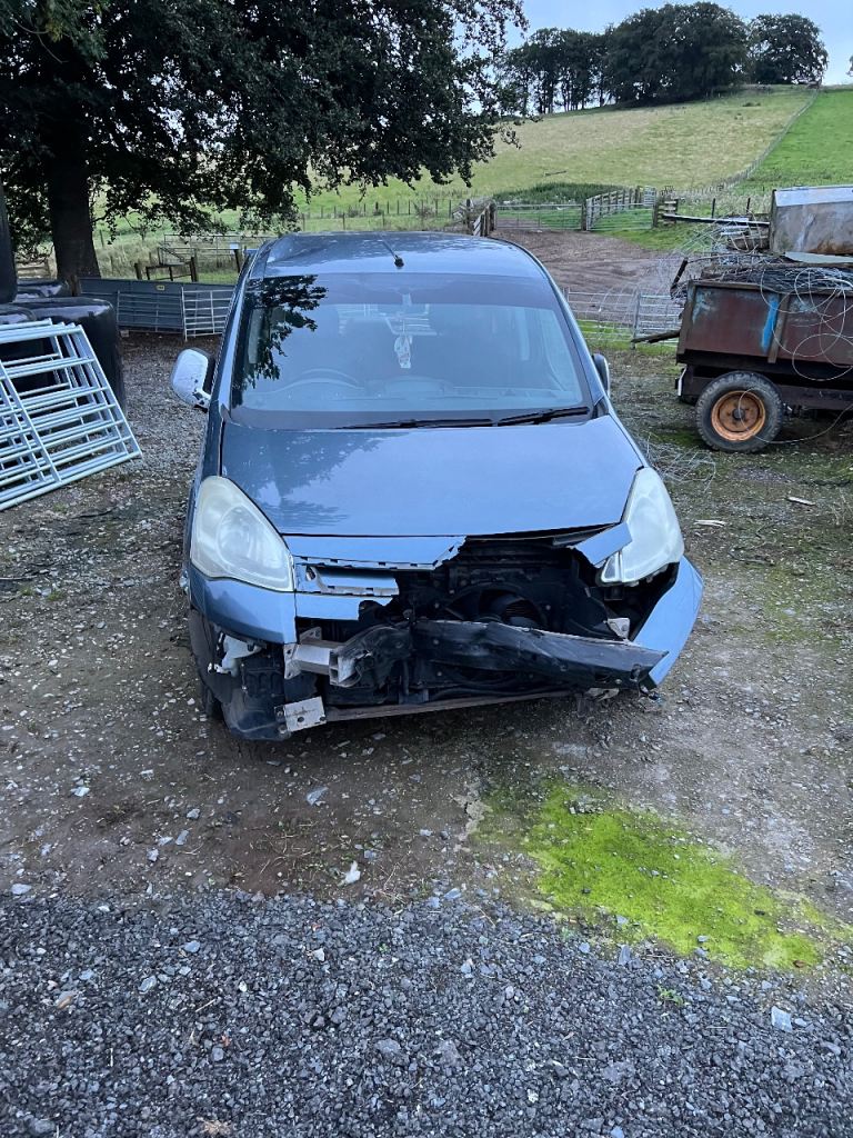 Citroen Berlingo for parts
