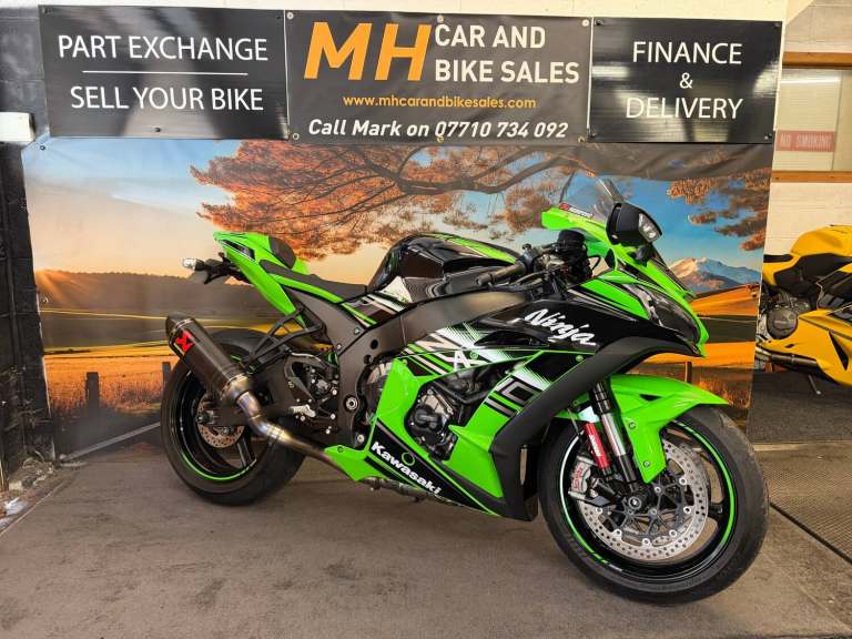 2018 Kawasaki NINJA ZX 10 R KRT Replica 8700 miles Akrapovic 3/4 system Stunning  Superbike Petro...
