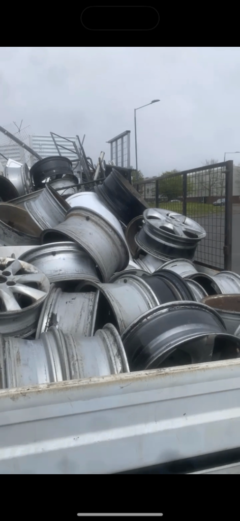 SCRAP ALLOY WHEELS BOUGHT