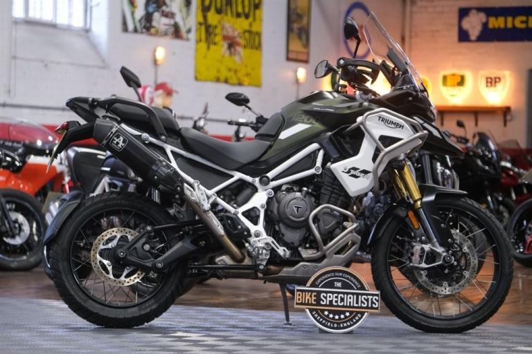 Triumph Tiger 1200 Rally Pro Adventure - Arrow End Can